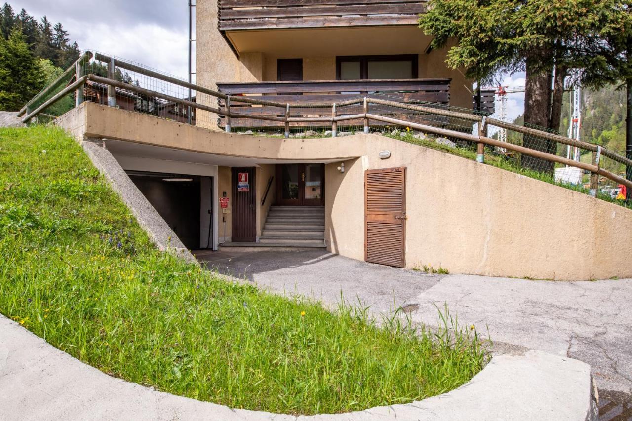 Apartment Center Madonna Di Campiglio Af Extérieur photo